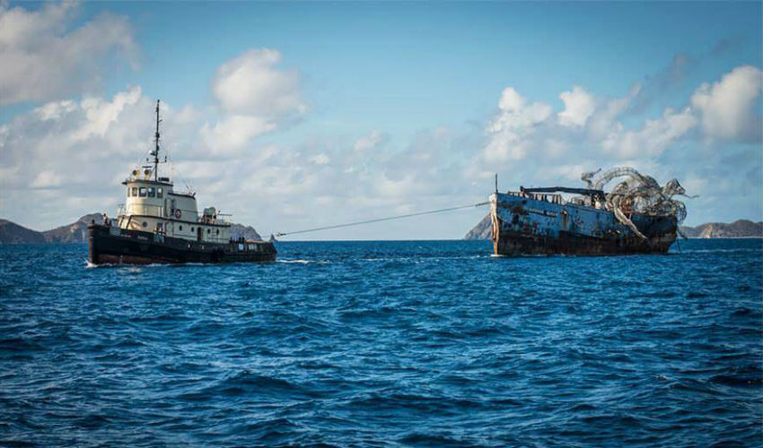 نقل سفينة الكراكن العملاق في البحر الكاريبي