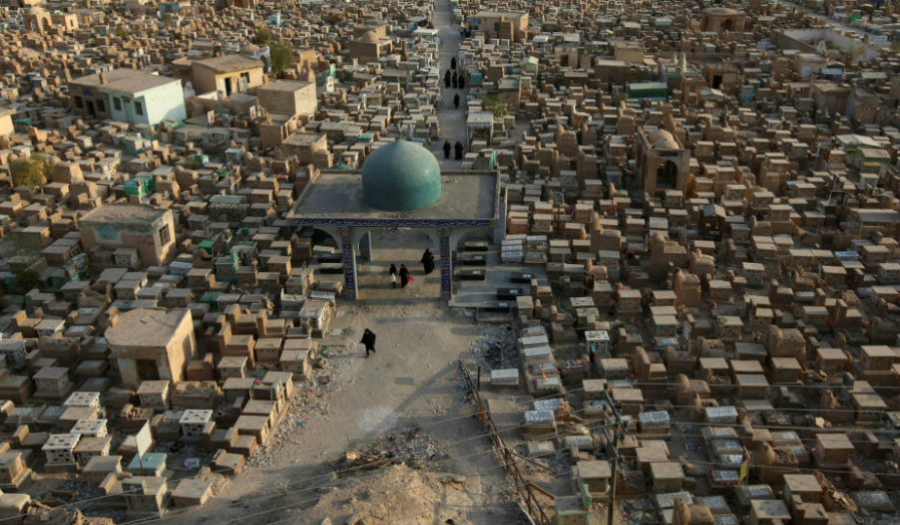 مقبرة وادي السلام، أكبر مقبرة في العالم في النجف الأشرف بالعراق.