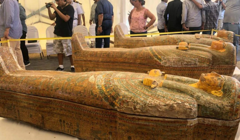 العثور على 30 تابوتاً خشبياً في مصر