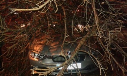 العاصفة يوهان