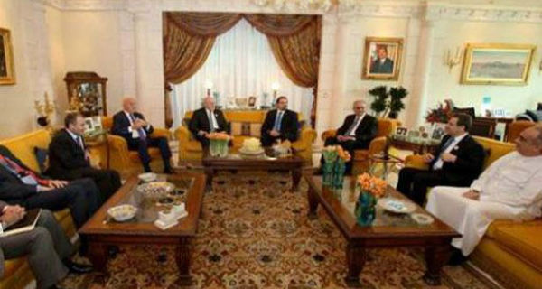 الاجتماع في منزل الرئيس سعد الحريري في الرياض