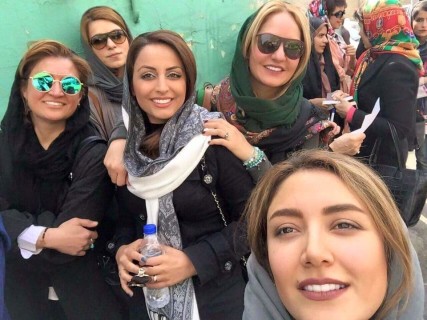 فتيات في انتخابات ايران