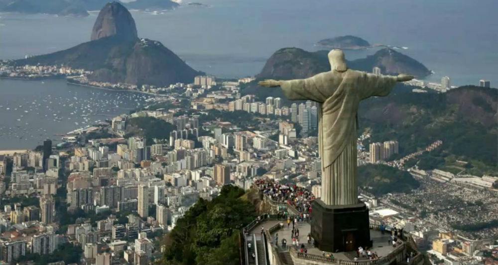 تمثال المسيح الفادي-البرازيل