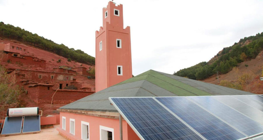 انارة المساجد بالطاقة الشمسية في المغرب