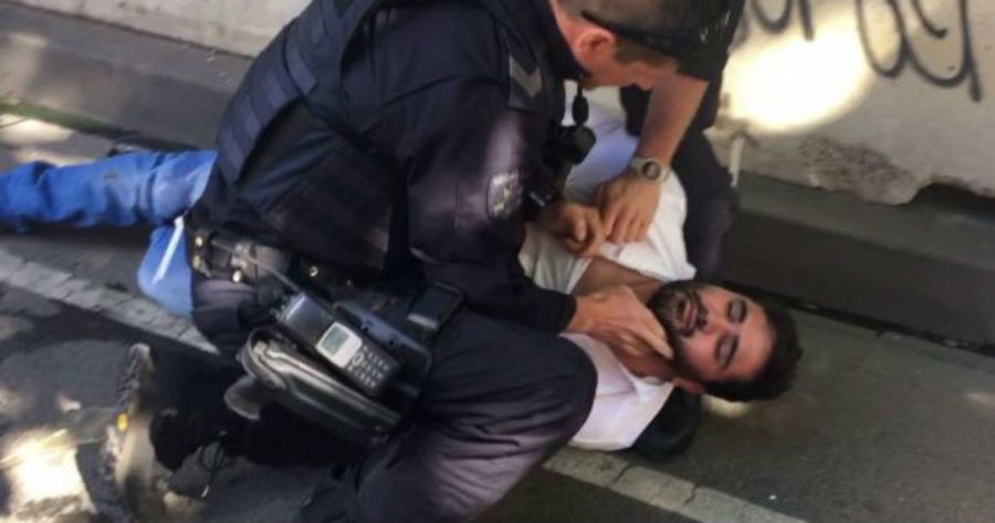 صورة لشخص اعتقلته الشرطة الاسترالية (نقلا عن صحيفة صانداي مورننغ هيرالد)