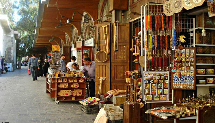 سوق دمشق.