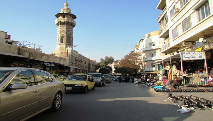 جامع السنانية و باب الجابية في دمشق.