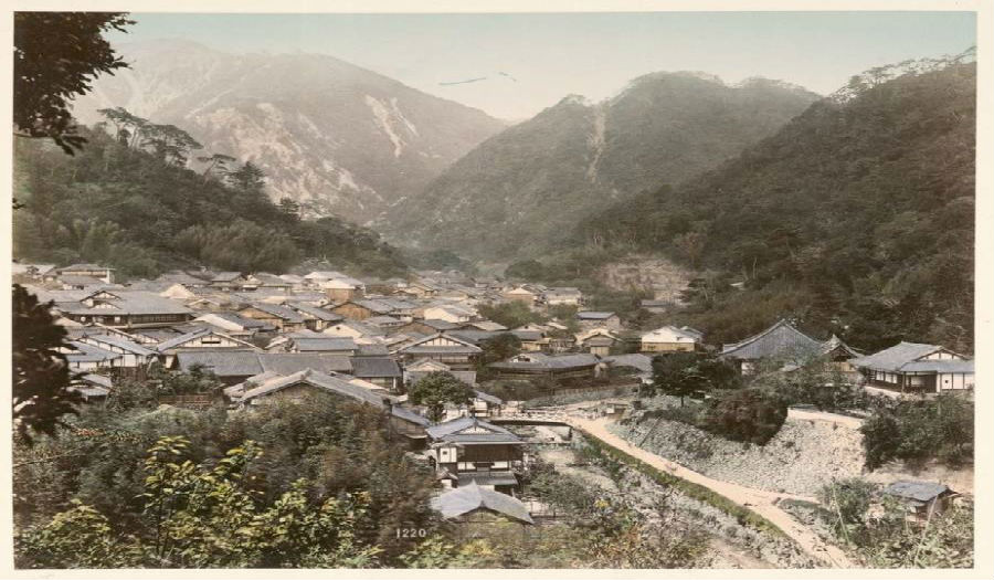قرية يابانية قديمة