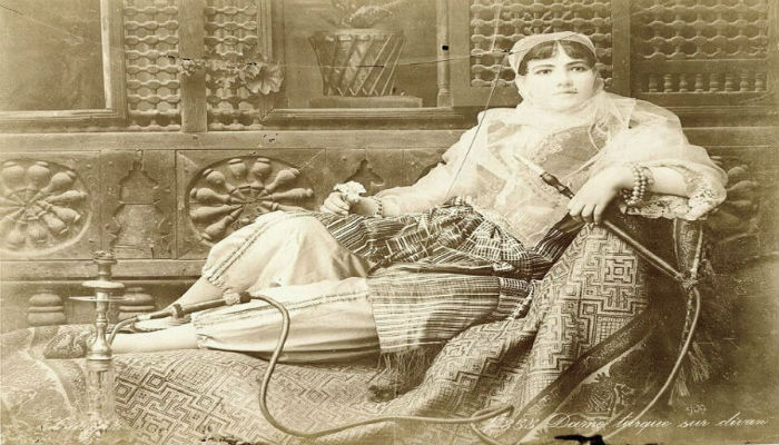 إمرأة من مصر عام 1890