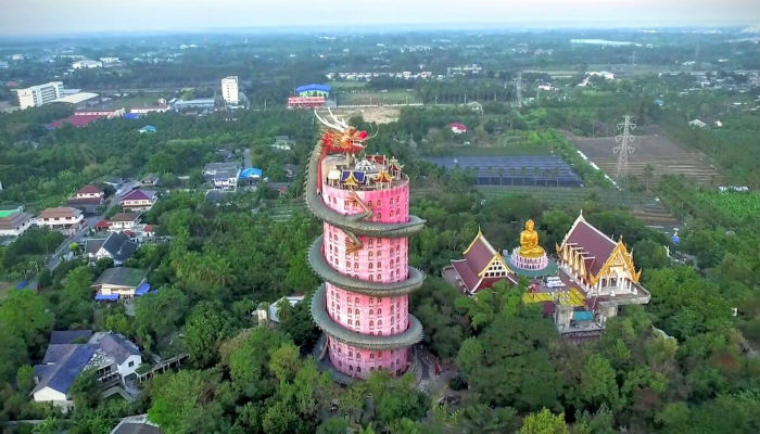 معبد التنين في تايلاند