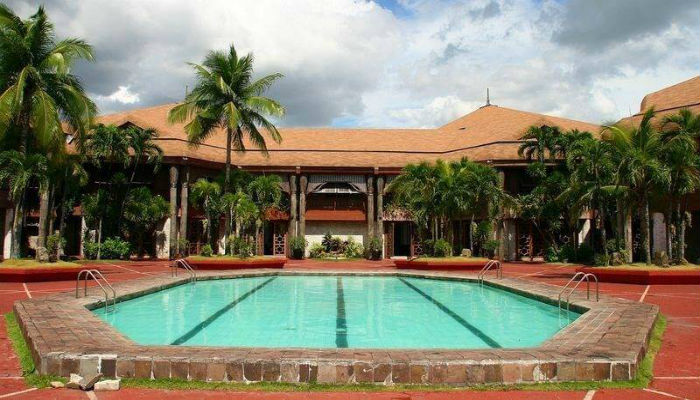 قصر جوز الهند المميز في الفلبين من الخارج