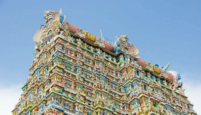 معبد ميناكشي في الهند من الأعلى