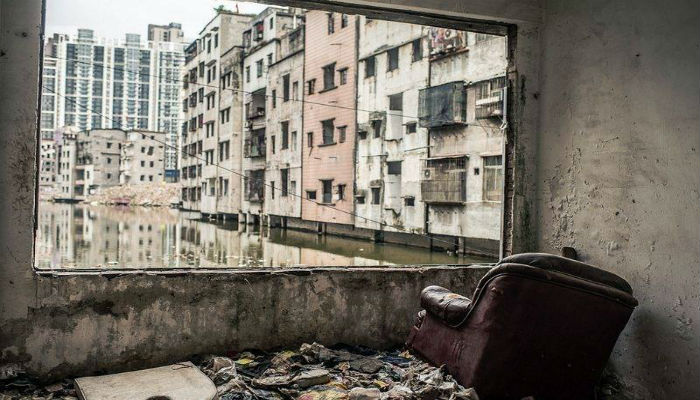 منازل القرى الحضرية المهجورة في الصين