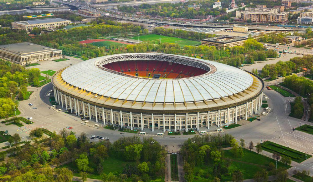 ملعب لوجينكي في موسكو - روسيا، ويتسع لـ 81 ألف متفرج