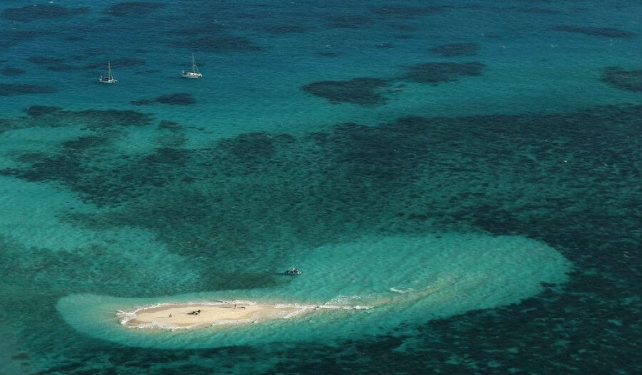 «فالاسوف كاي» الحاجز المرجاني العظيم في أستراليا