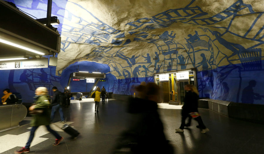 المعرض الفني في مترو «ستوكهولم» في السويد تحت الأرض
