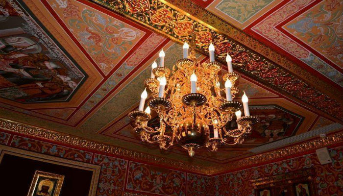 سقف قصر «كولومينسكوي» الخشبي من الداخل 