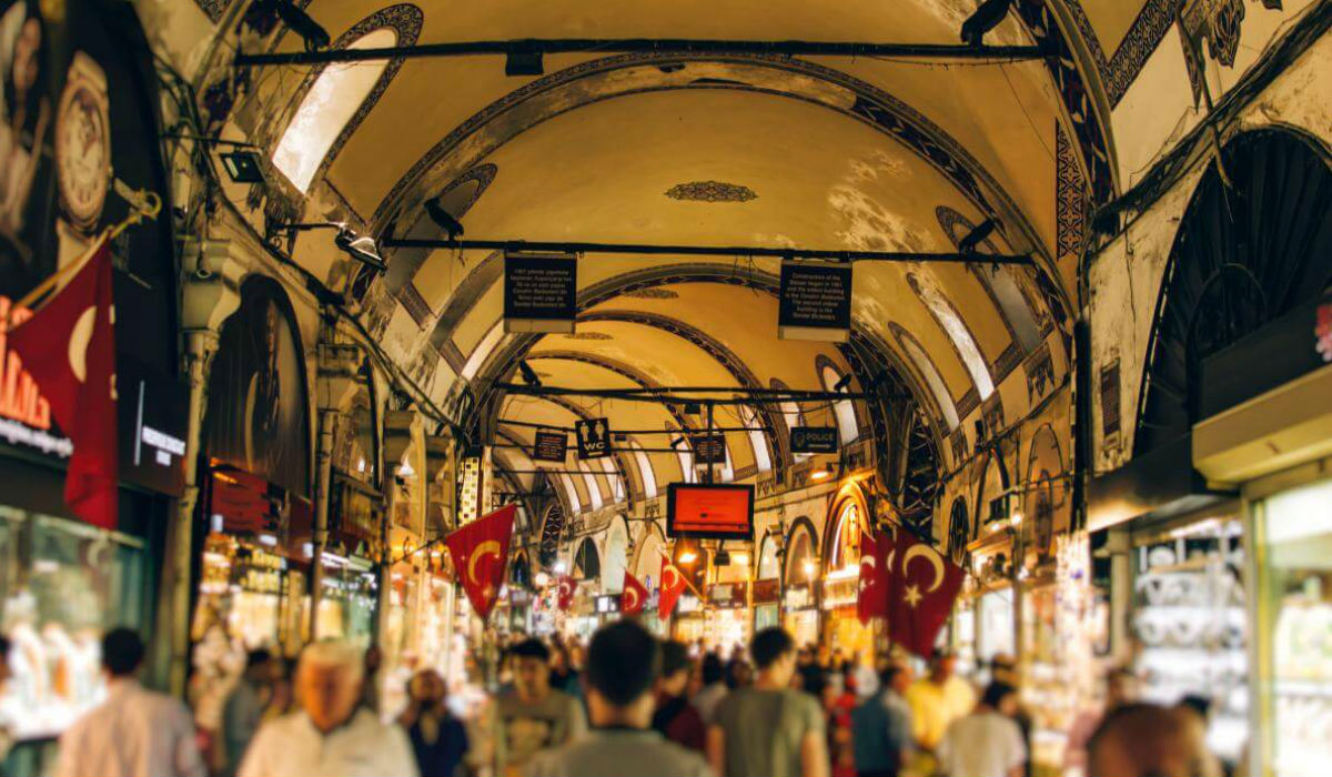 سوق البازار الكبير في اسطنبول-تركيا