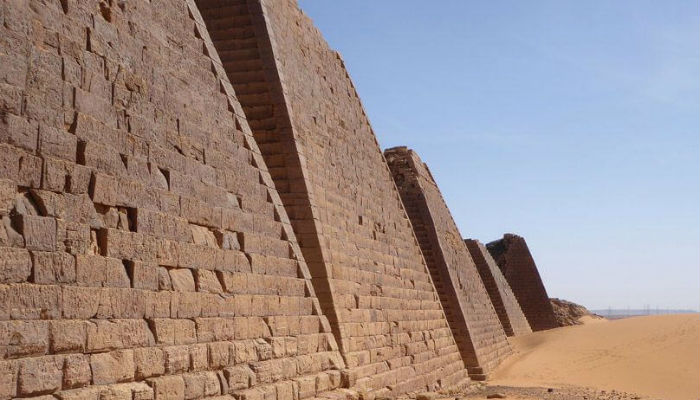 أهرامات النوبة في السودان عن قرب