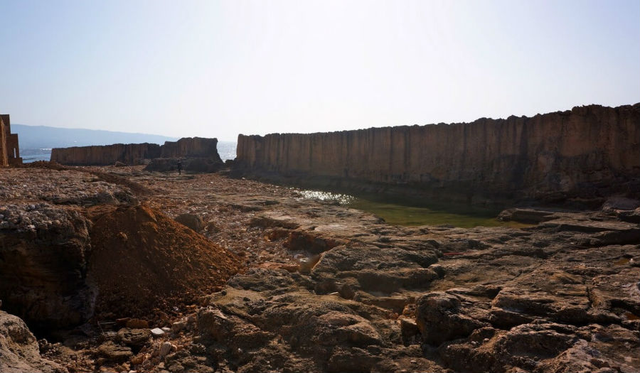 السور البحري الأثري في البترون