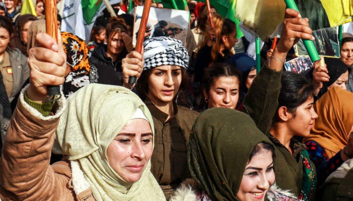 إفتتاح قرية "جينوار" للنساء الكرديات في اليوم العالمي للعنف ضد المرأة.