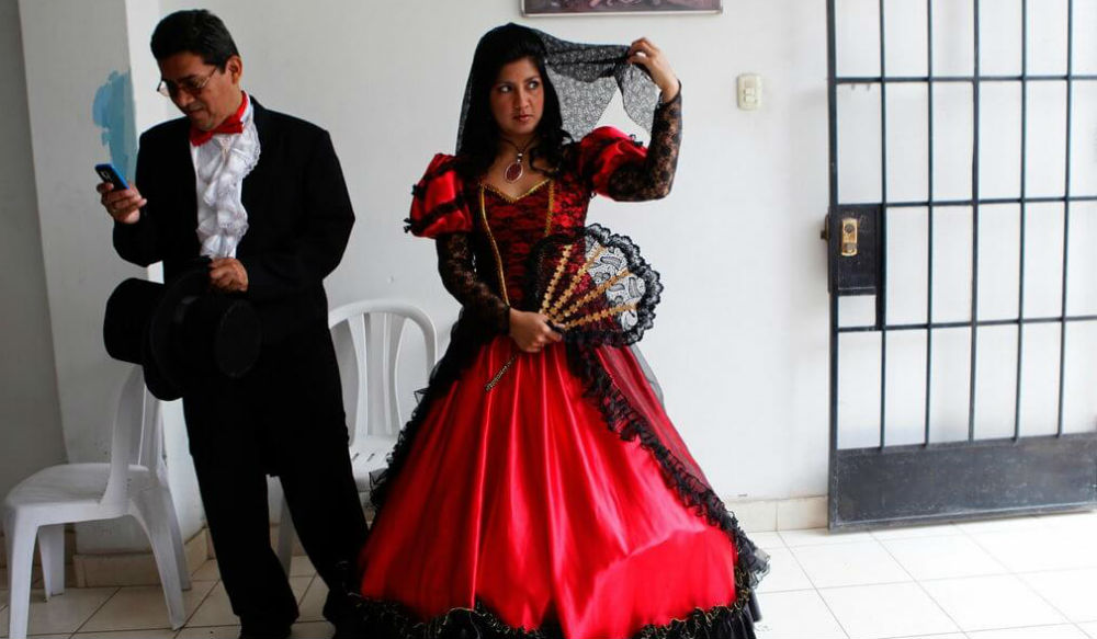 العروس البيروية