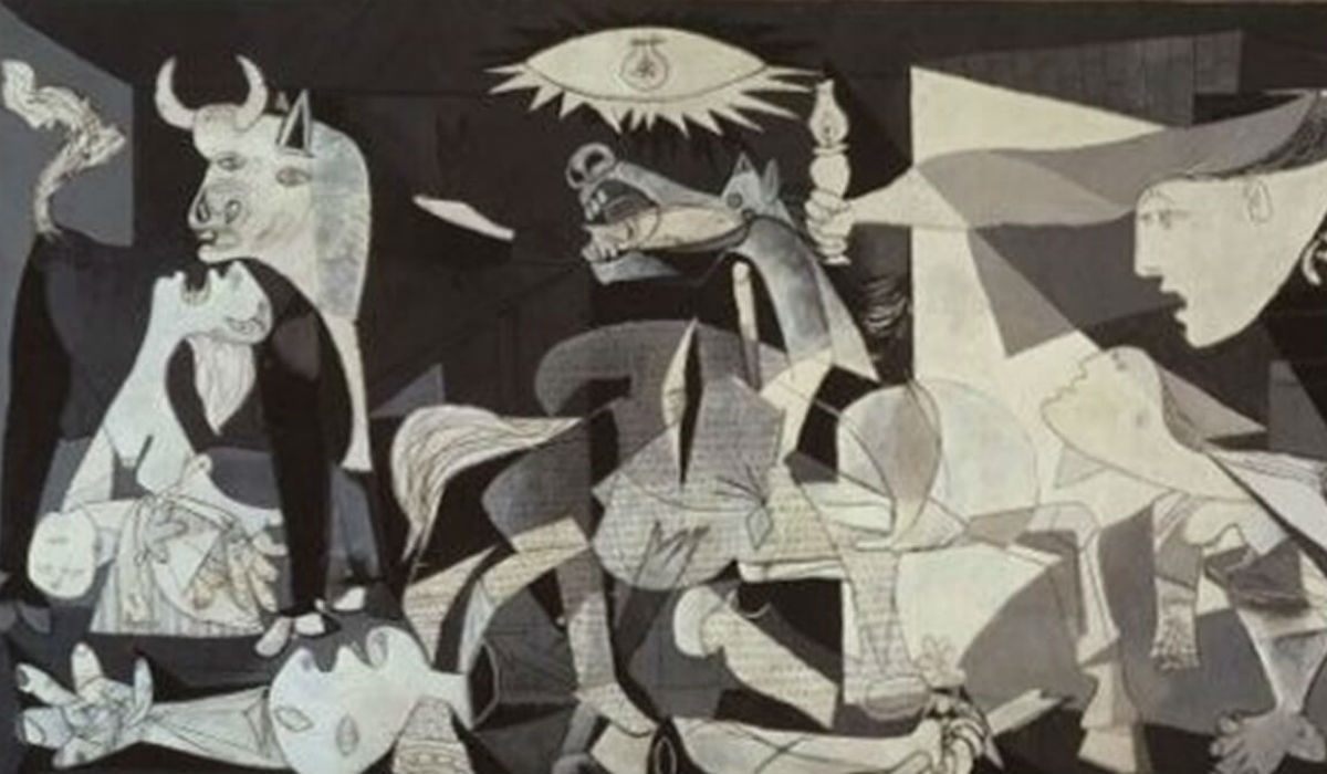 لوحة بعنوان "غيرنيكا" للفنان الإسباني "بابلو بيكاسو" إنتهى من رسمها عام 1937، وهي مستوحاة من تفجيرغرنيكا خلال الحرب الأهلية الإسبانية وهي دائماً موجودة في متحف "رينا صوفيا" في مدريد.