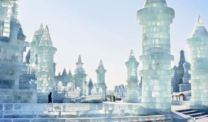 حديقة "هاربين" للثلج والجليد في الصين.