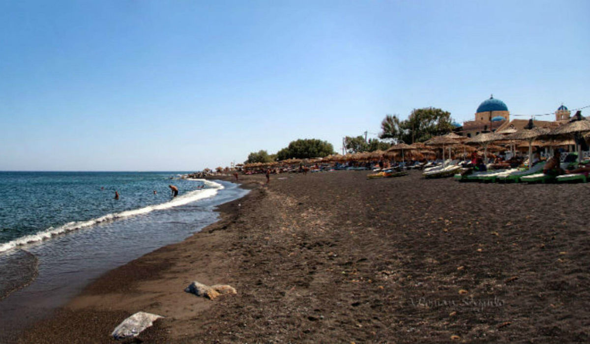 شاطئ "بيريسا" في اليونان.