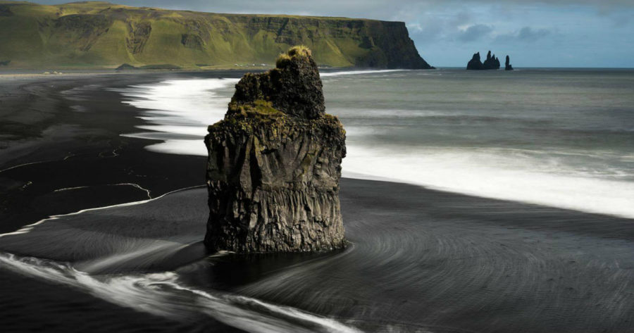 شاطئ "فيك" في آيسلندا
