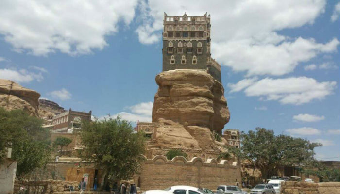 قصر "دار الحجر" في اليمن.