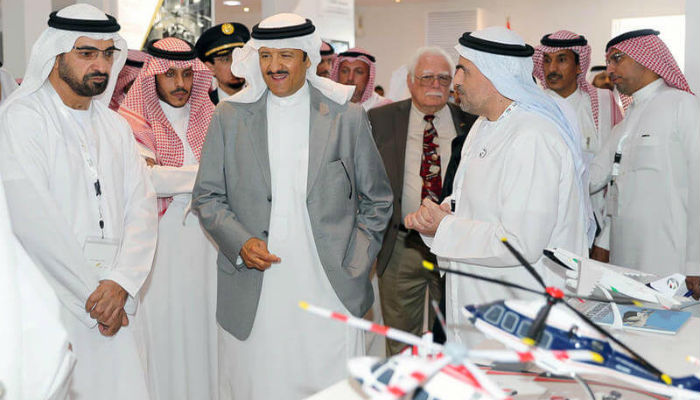 الأمير "فيصل بن بندر بن عبد العزيز" وفاعليات في معرض الطيران السعودي الدولي.