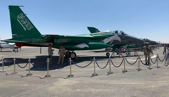 طائرة أف 15 أميركية حديثة تابعة لسلاح الجو السعودي في معرض الطيران السعودي الدولي.