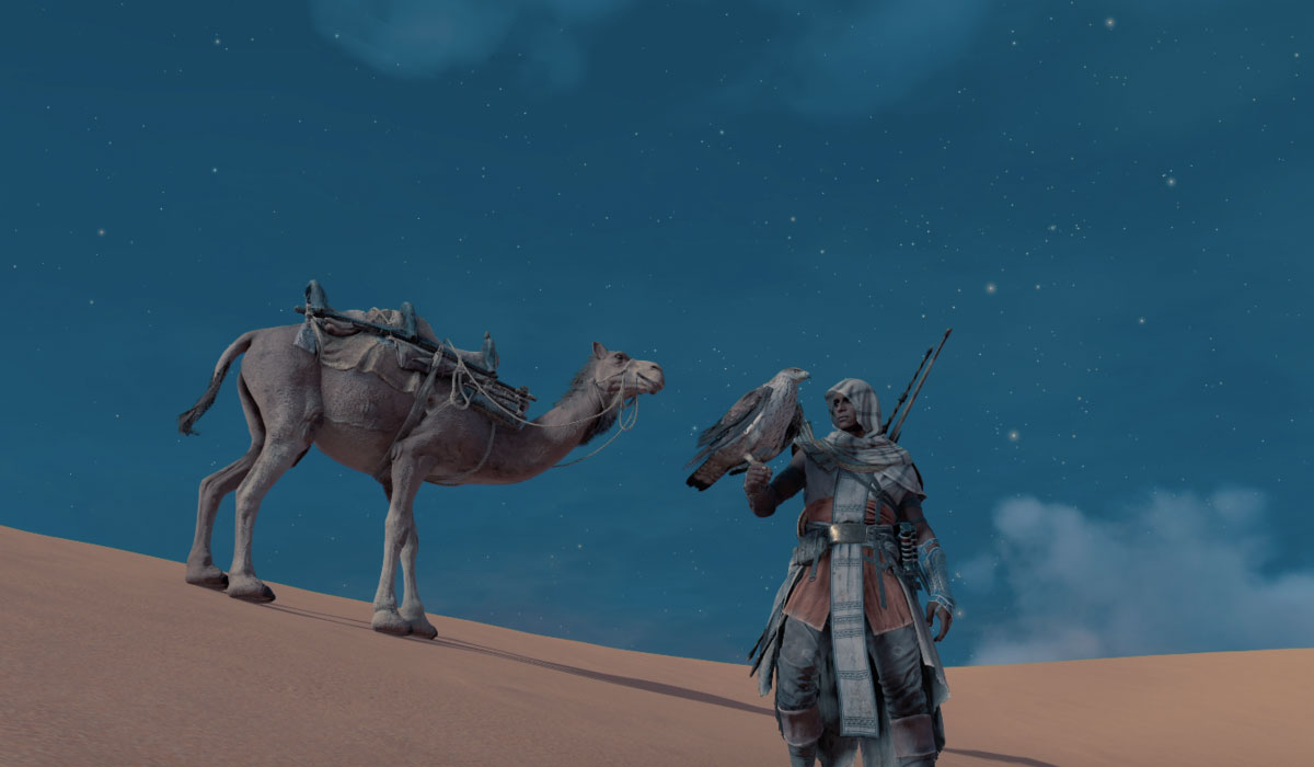 شخصية "بايك" في لعبة "Assassin’s Creed: Origins" أثناء تجوله في الصحراء الشاسعة لمصر القديمة.
