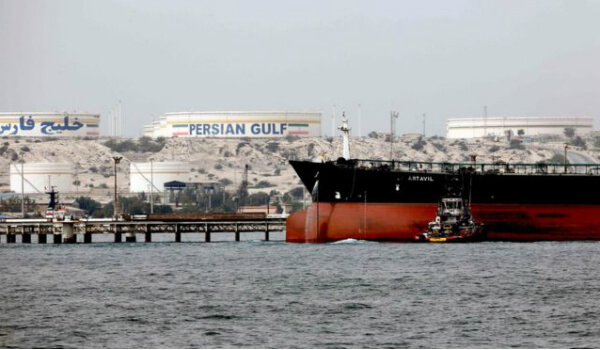 إنخفضت صادرات النفط الإيراني بمعدل 1,1 مليون برميل يومياً، وذلك بحلول شهر آذار العام 2019.