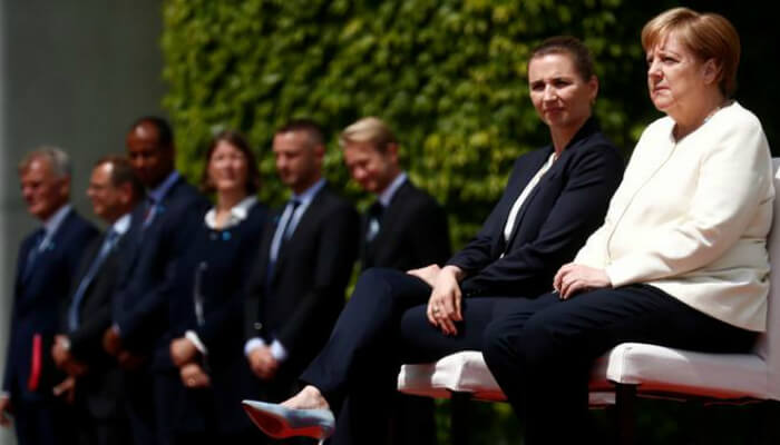  "أنجيلا ميركل" بجانب رئيسة وزراء الدنمارك الجديدة "ميت  فريدريكسن "