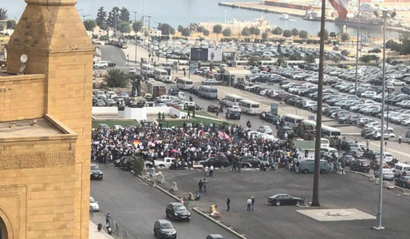 اعتصام اللاجئين الفلسطينيين في ساحة الشهداء
