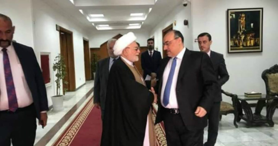 أبو جهاد الهاشمي في لقاء سابق مع القيادي في المجلس الأعلى محمد تقي المولى