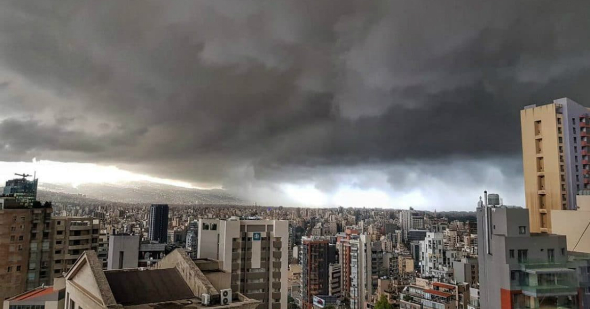 عاصفة