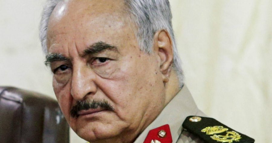 قائد الجيش الوطني الليبي خليفة حفتر