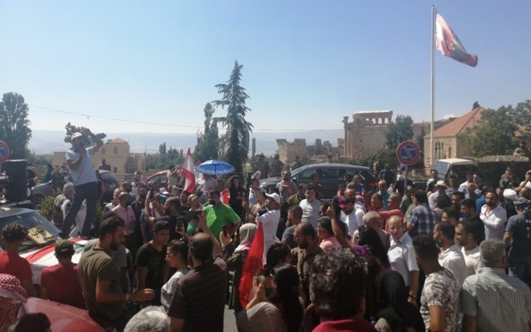 تظاهرة لحراك بعلبك في ساحة خليل مطران