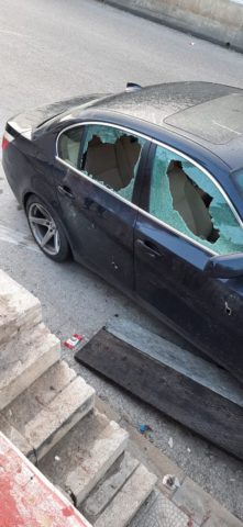 سيارة المغدور المصري مصابة بالرصاص