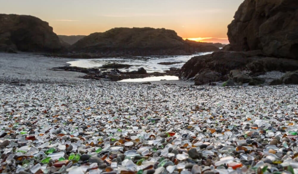 شاطئ الزجاج - ولاية كاليفورنيا