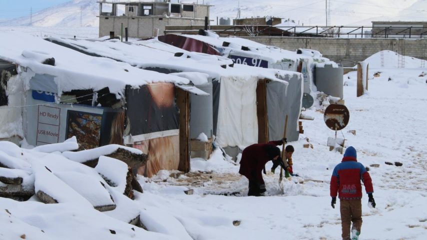 مخيم اللاجئين السوريين