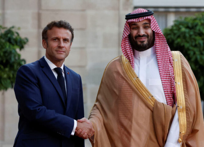 ماكرون وبن سلمان