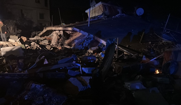 قصف منزل في عيثرون