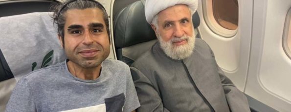 Naim Qassem with Iranian actor Amir Nouri