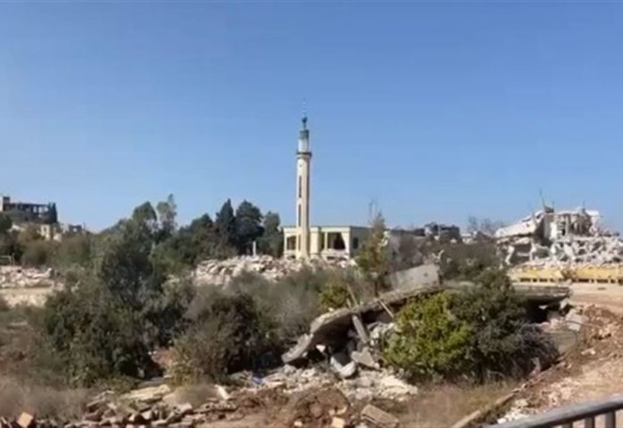 تدمير مسجد جنوب لبنان