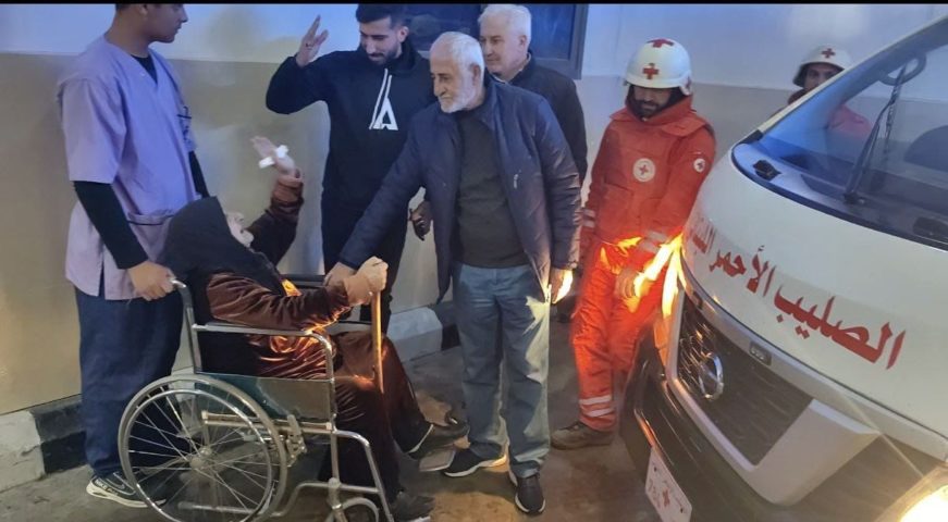 إسرائيل تعزز قواتها في القرى المحتلة.. حواجز وتفجير وجرف