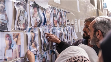  مهرب أرشيف التعذيب السوري يكشف هويته.. دماء الضحايا انتصرت بسقوط الأسد